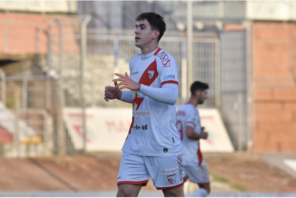 Ė ufficiale il rinnovo del prestito dell'attaccante di proprietà del Genoa