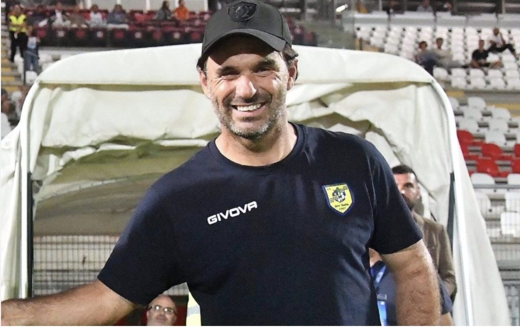 L'allenatore della Juve Stabia, Guido Pagliuca