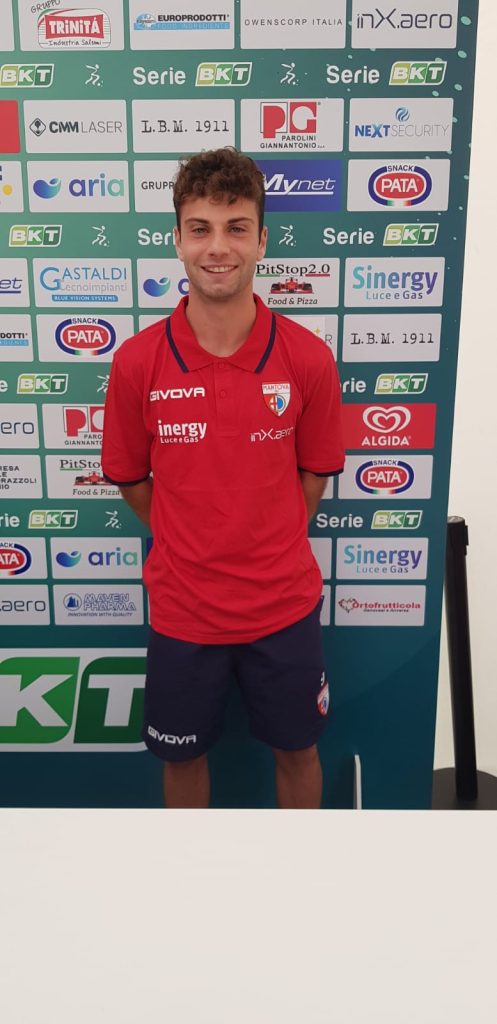 L'attaccante Francesco Ruocco