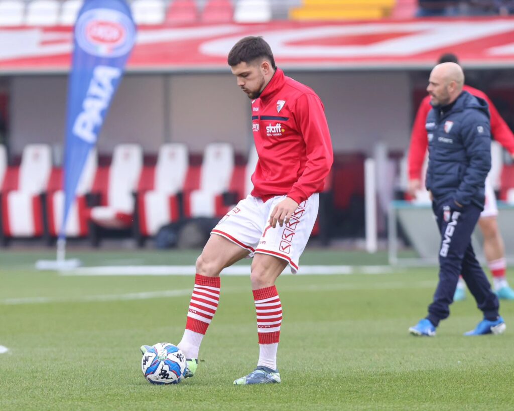 Nelle probabili formazioni di Frosinone-Mantova, mister Possanzini potrebbe rilanciare dal primo minuto Maggioni sulla destra