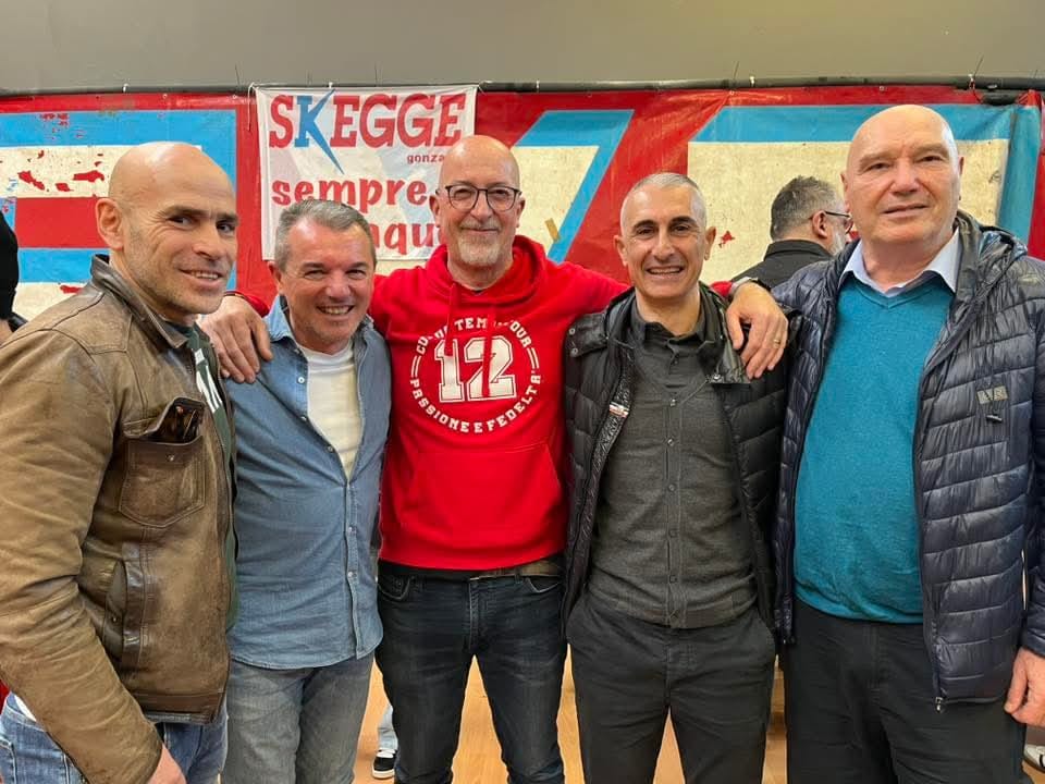 Alcune delle vecchie glorie biancorosse presenti al 50esimo degli Ultras
