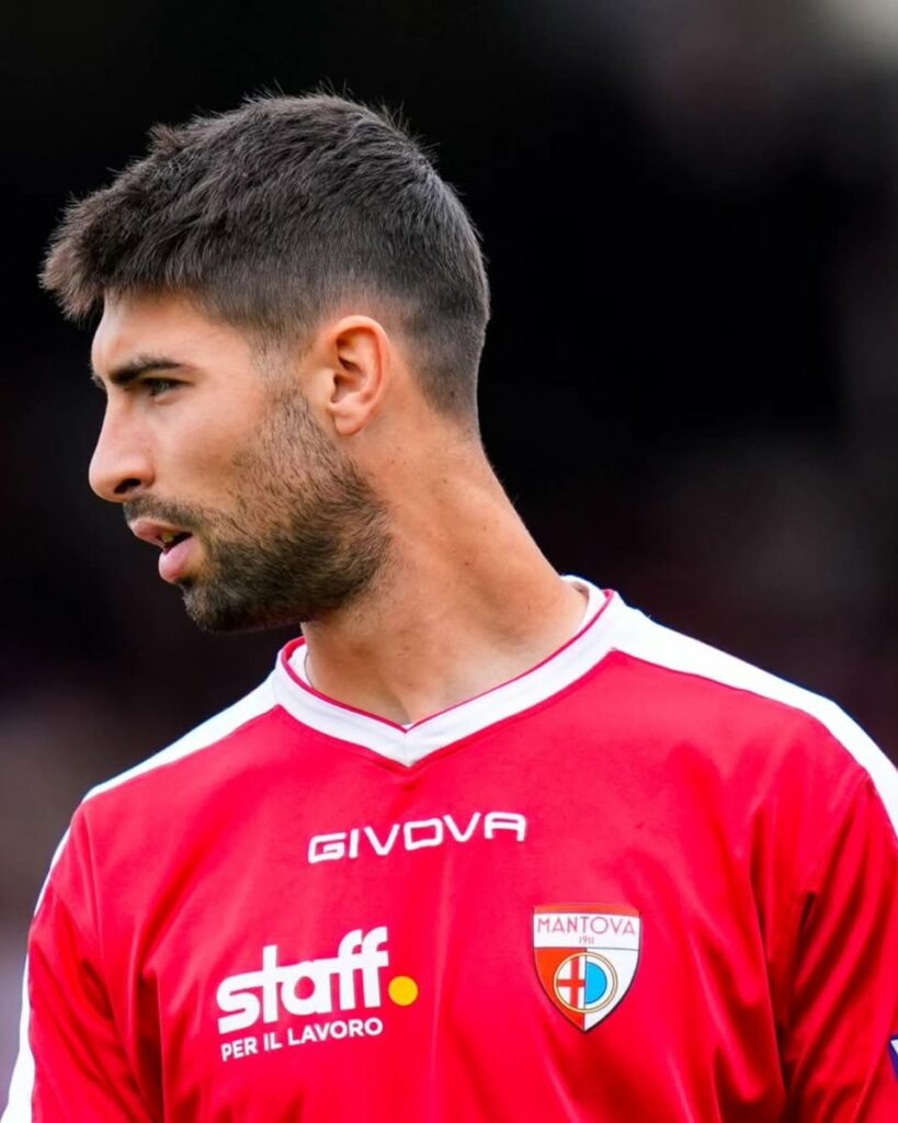 Il difensore del Mantova Fabrizio Brignani