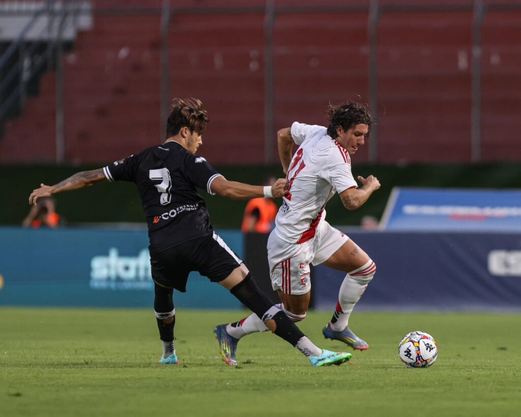 Fiori, match winner con il Pescara (Fotografia pubblicata su gentile concessione di Mantova 1911 che ne detiene la proprietà)
