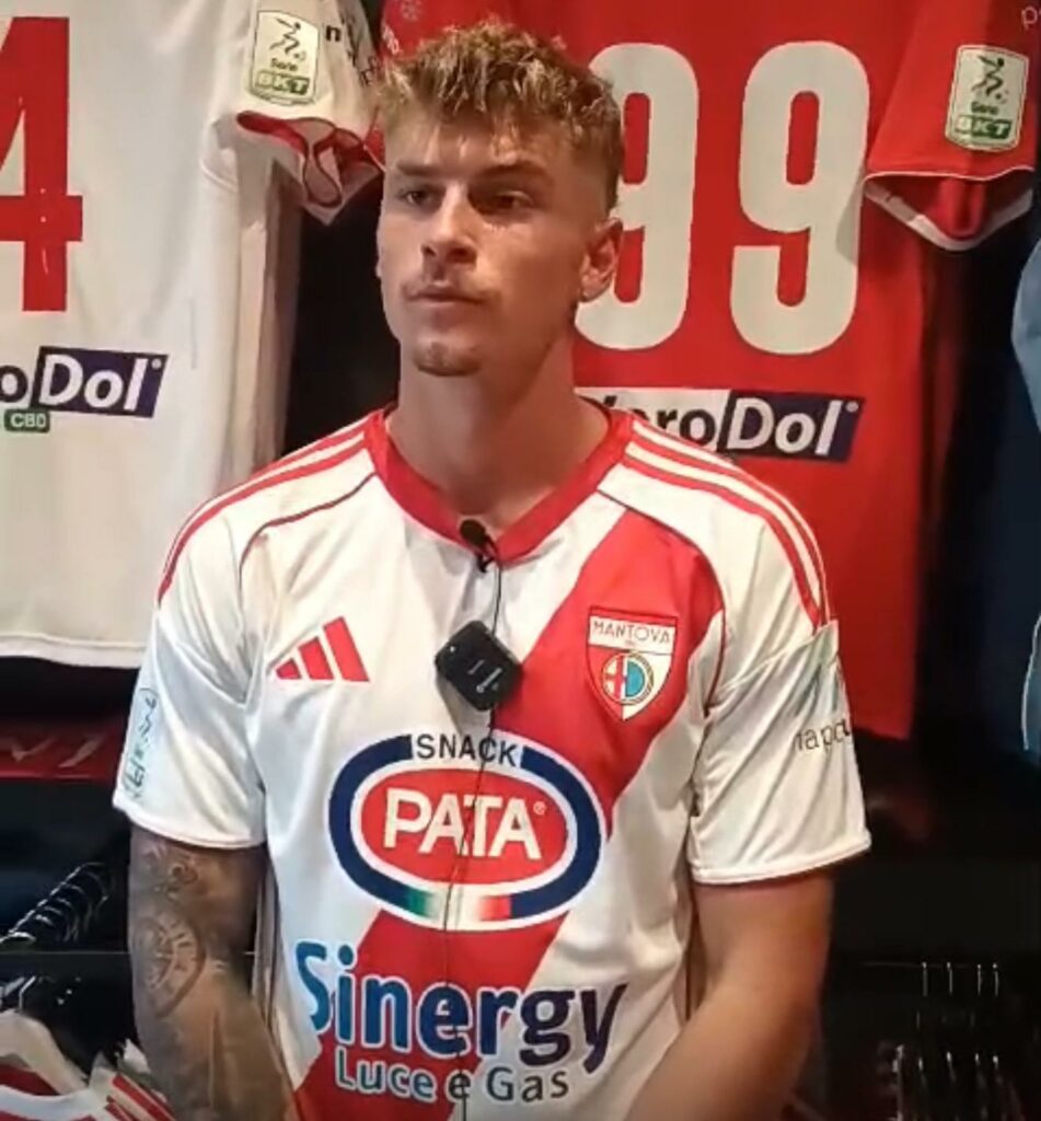 Il nuovo attaccante Nicholas Bonfanti