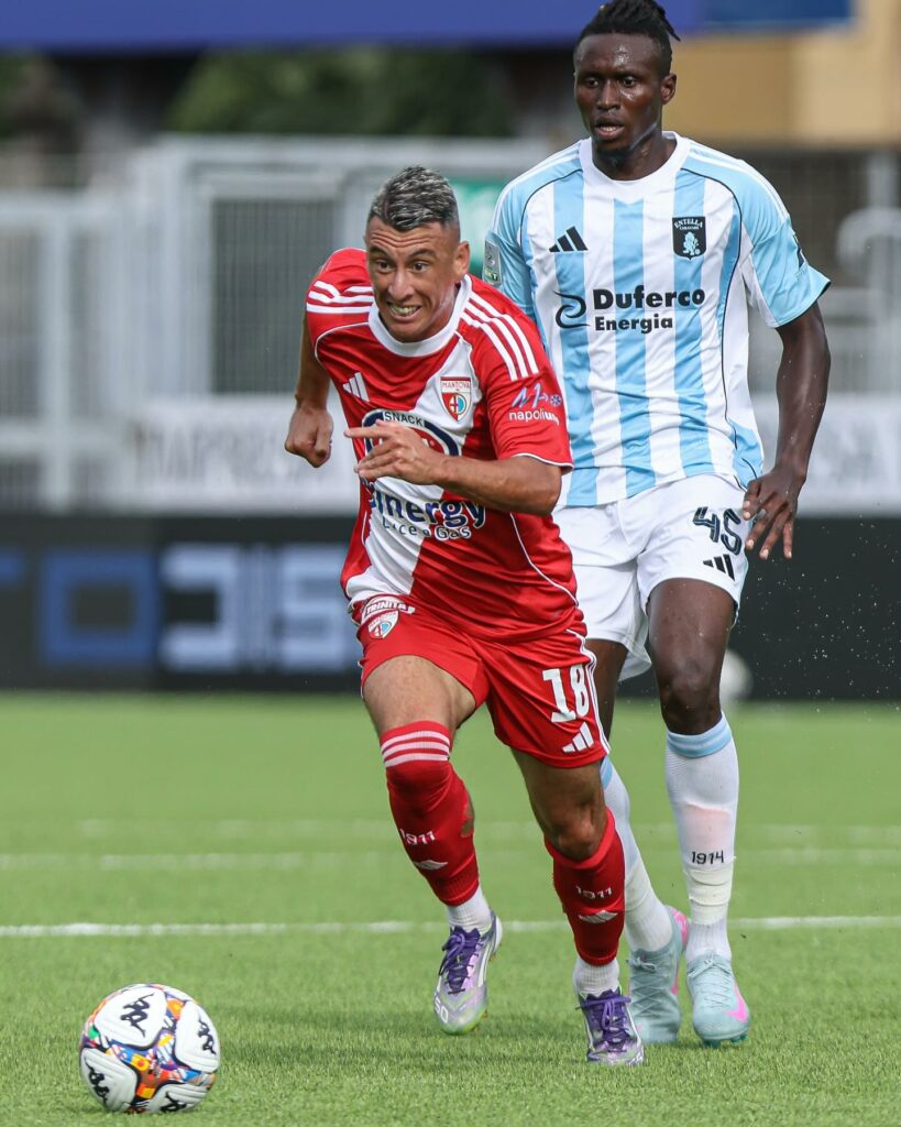 L'attaccante biancorosso Falletti assente ad Avellino (Fotografia pubblicata su gentile concessione di Mantova 1911 che ne detiene la proprietà)