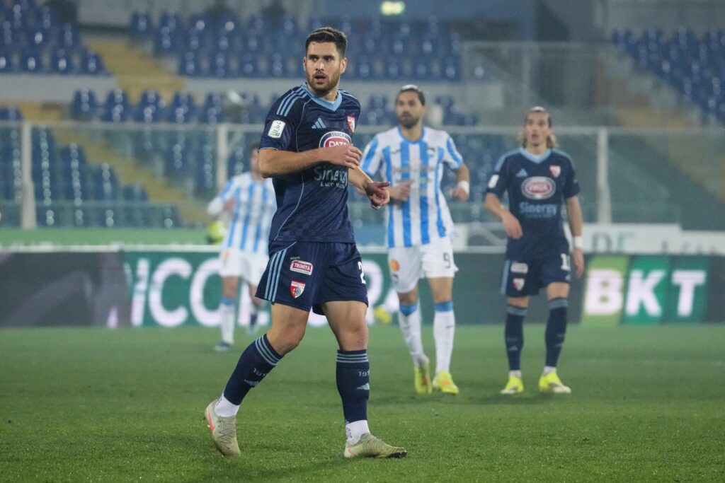il difensore del Mantova Stefano Cella