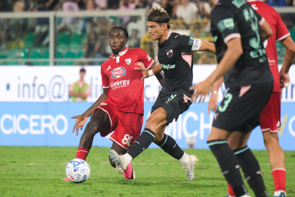 Rachid Kouda in azione contro il Palermo