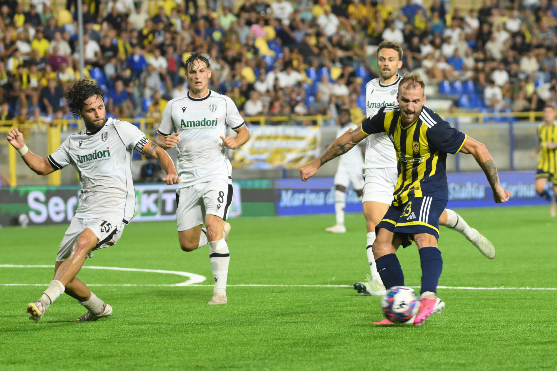 Uno scatto di Juve Stabia-Cesena